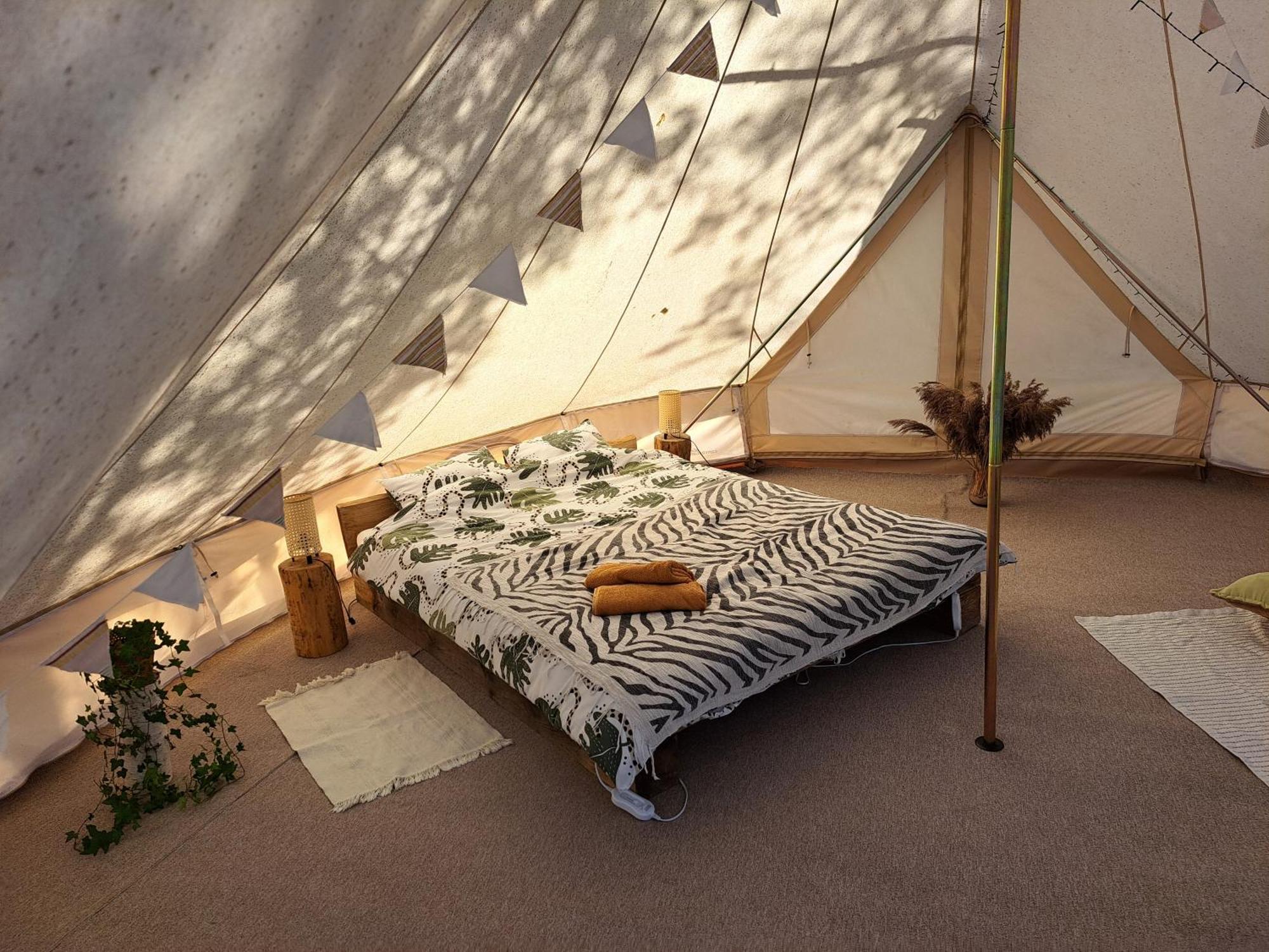 Glempings Berzciema Laguna Bērzciems 部屋 写真